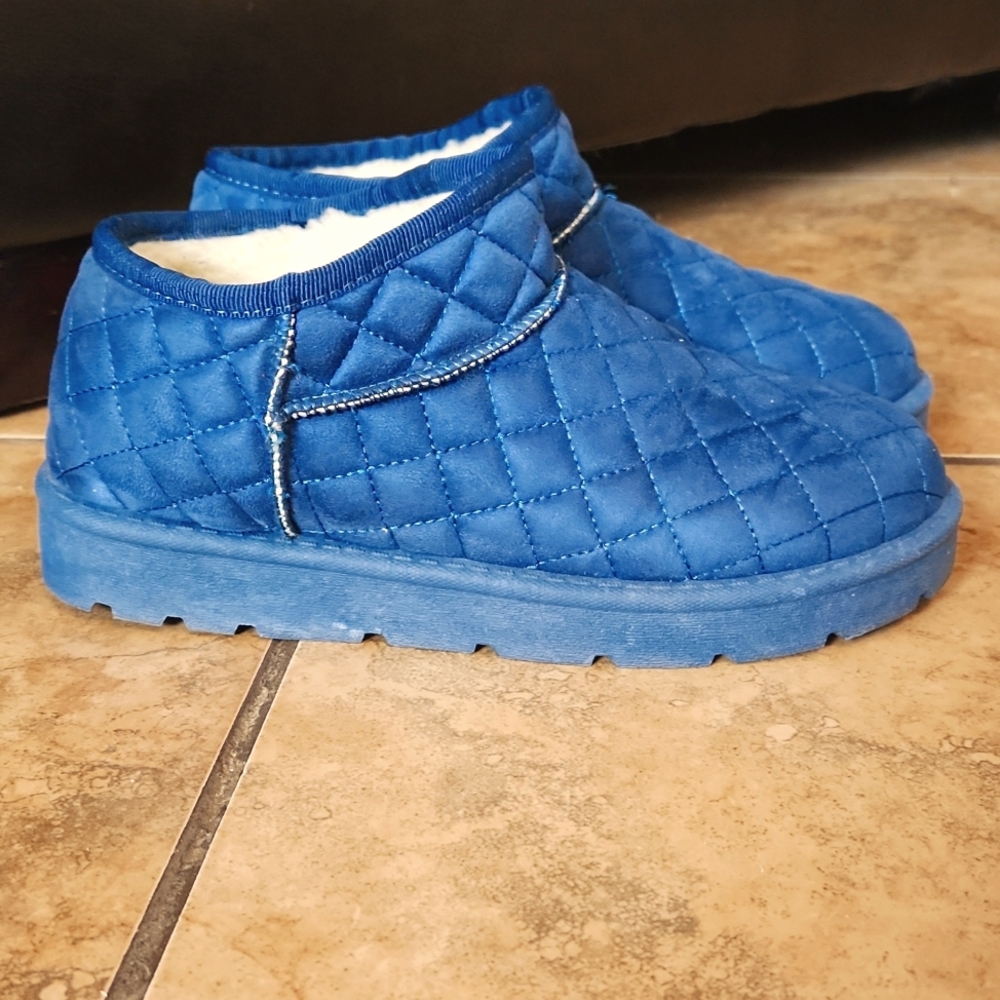 Journee Collection Tazara Women's Quilted Booties